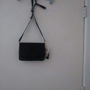 Nwt...Jacqueline Ferrar Shoulder Bag Size/One siz